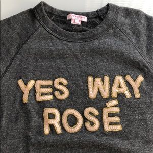 Bow & Drape short-sleeve sweater “Yes Way Rosé”